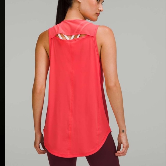 Lululemon Sculpt Tank Top with Reflective Details Size 4 running yoga - Picture 4 of 10